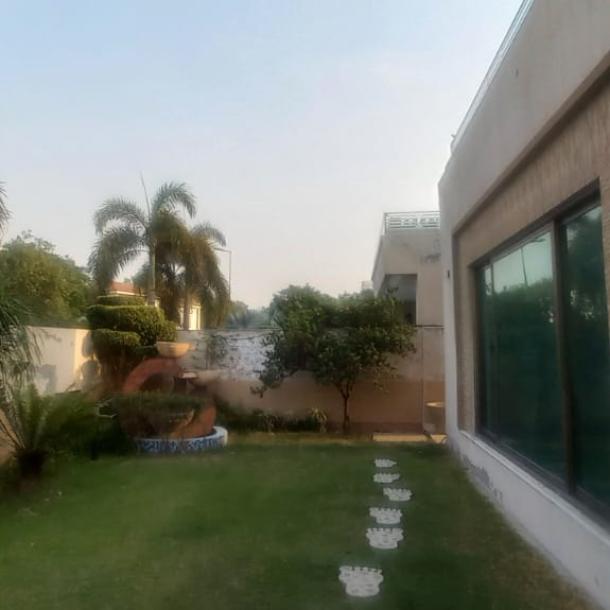 4 Bedroom With Attached Bath 1 Kanal Lower Portion Available For Rent In DHA Lahore Phase 5-1