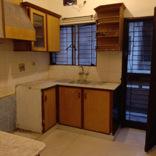 Beautiful 1 Kanal Used House Available For Sale In DHA Lahore Phase 3 Block Z-9