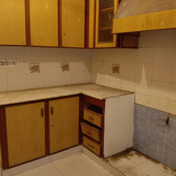 Beautiful 1 Kanal Used House Available For Sale In DHA Lahore Phase 3 Block Z-10