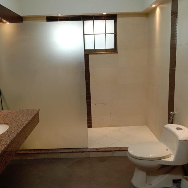 Top Location 1 Kanal House Available For Sale In DHA Lahore Phase 4 Block DD-12
