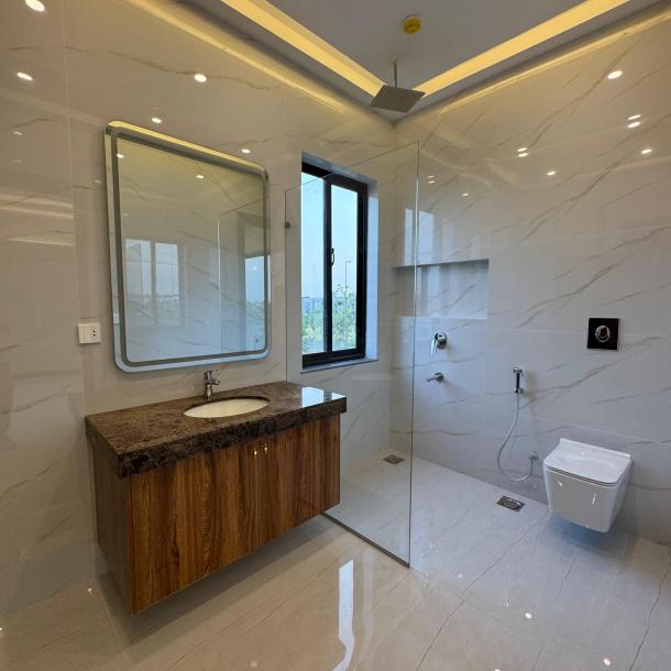 Corner Beautiful 10 Marla House Available For Sale In Bahria Enclave Islamabad-4