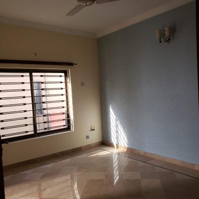 Near To LUMS University 1 Kanal Upper Portion Available For Rent In DHA Lahore Phase 2
