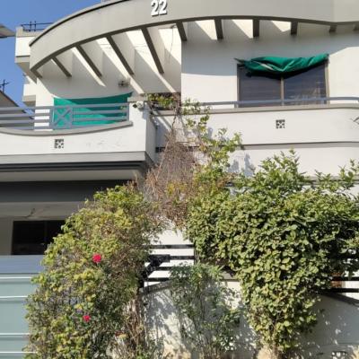 Beautiful 10 Marla House Available For Rent In Askari 10