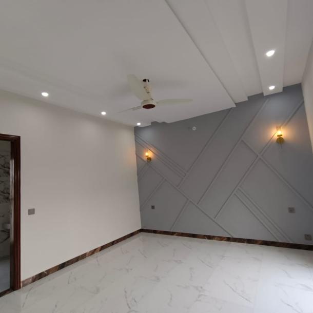 Brand New 1 Kanal House Available For Rent In Askari 10-2