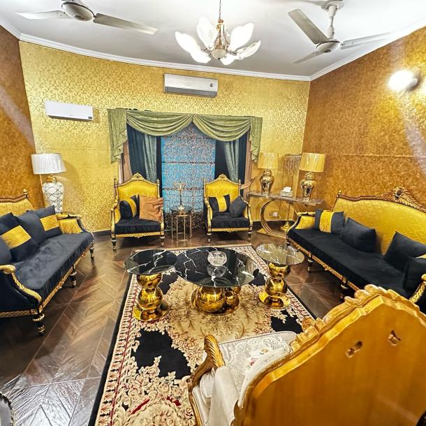 Luxurious 5 Bedrooms 1 Kanal House Available For Rent In Askari 10-3