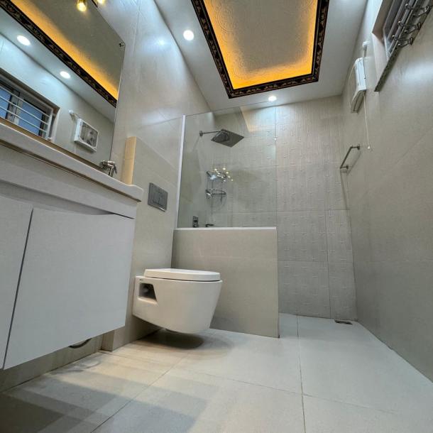 7 Bedrooms With Attached Bathrooms 1 Kanal House Available For Sale In Bahria Enclave Bahria Town Islamabad-14