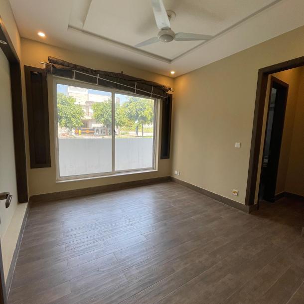 5 Marla Beautiful House Available For Sale In Bahria Enclave Bahria Town Islamabad-2