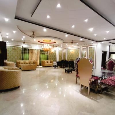 DHA Phase 8 Luxury 5 Kanal House Available For Rent