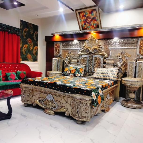 DHA Phase 8 Luxury 5 Kanal House Available For Rent-9
