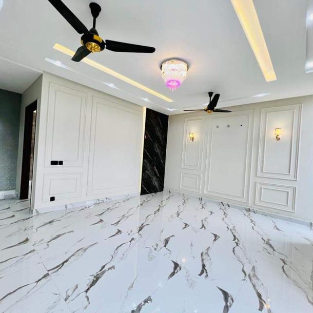 Luxury 1 Kanal Full House Available For Rent In DHA Lahore Phase 6-3