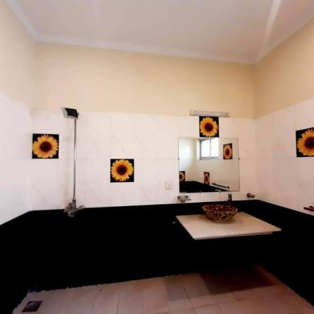 1 Kanal Luxury House Available For Rent In DHA Lahore Phase 5-9