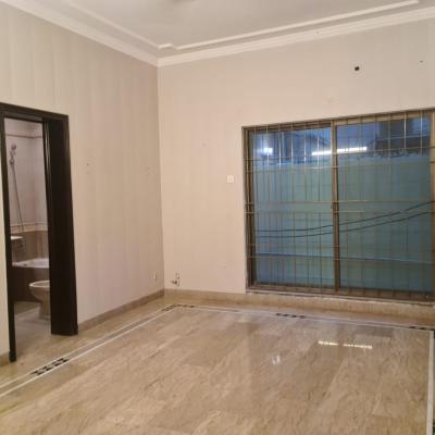 Beautiful 1 Kanal Upper Portion Available For Rent In DHA Lahore Phase 3