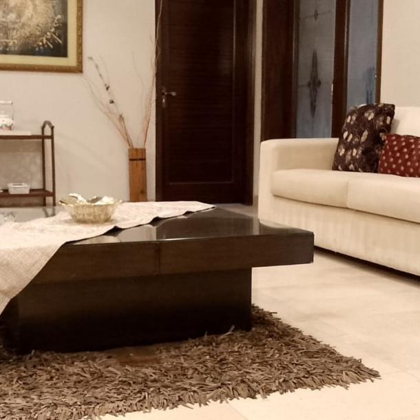 DHA Phase 4 Beautiful 1 Kanal Prime Location Used House Available For Sale In DHA Lahore Phase 4-10