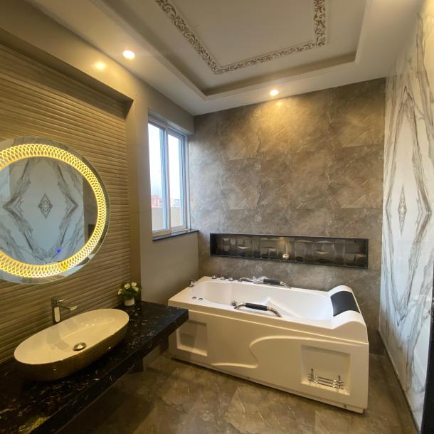 Italian Design 10 Marla Beautiful House For Sale in DHA Phase 7 Lahore Pakistan-5