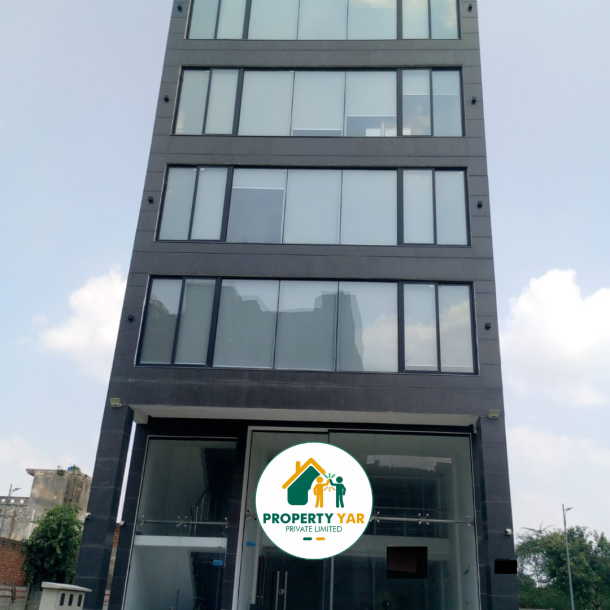 8 Marla Commercial Plaza Available For Rent In DHA Lahore Phase 8 Broadway B-1