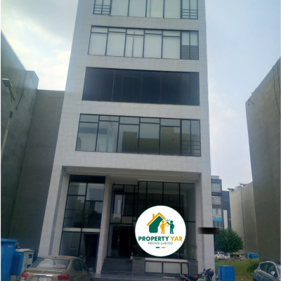 Brand New 8 Marla Commercial Plaza Available For Rent In DHA Lahore Phase 8 Broadway D