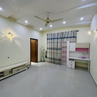 Modern 1 Kanal Corner House For Rent In DHA Phase 6