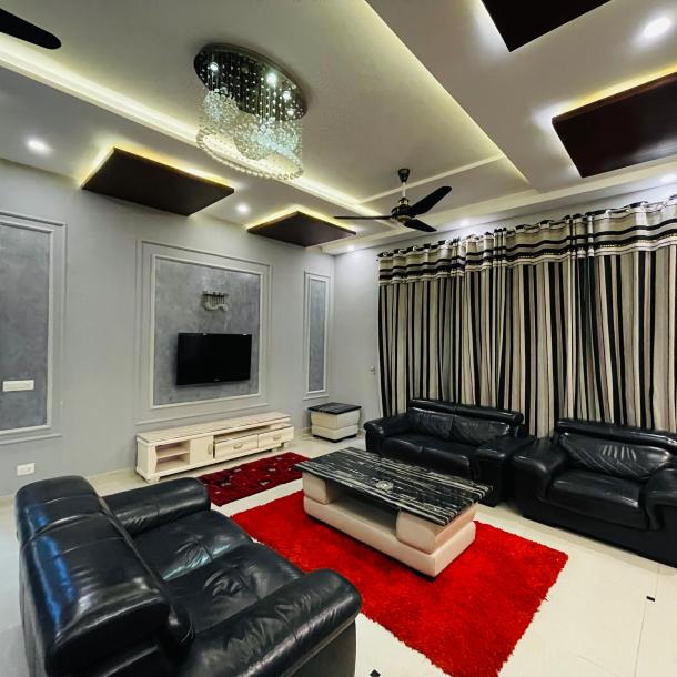 1 Kanal Modern House Available For Rent In DHA Lahore-7