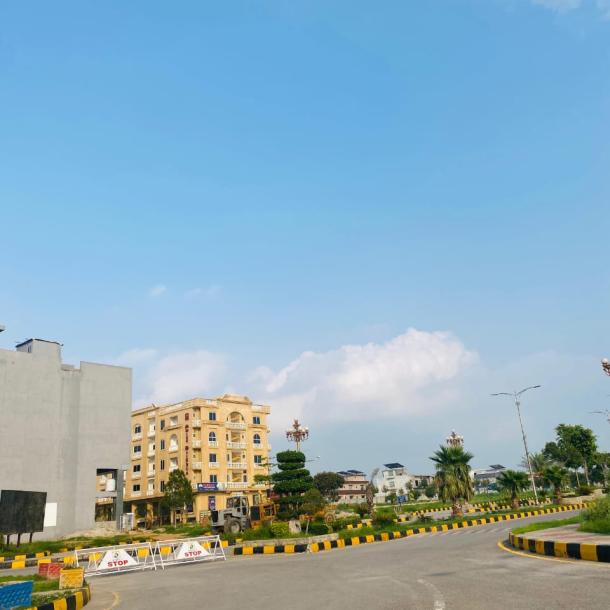 1 Kanal Prime Location Plot Available For Sale In F-17 Telegarden Islamabad-3