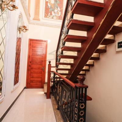 10 Marla Brand New Spanish House Available For sale in DHA phase 8 Lahore