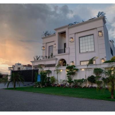 1 kanal House with 2 Floors, Partial Basement and 200 sq.ft extra covered area.-3