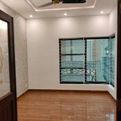 7 Marla Brand New House For Sale With Basment