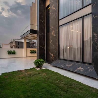 1 Kanal Furnished Extra Veganza House with Swimming Pool and Full Basement for Sale in DHA Phase 7 Lahore-9