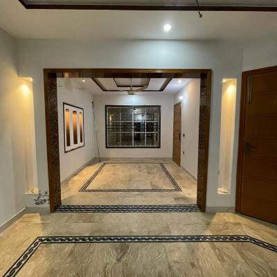 10 marla full house available for rent in Park View City