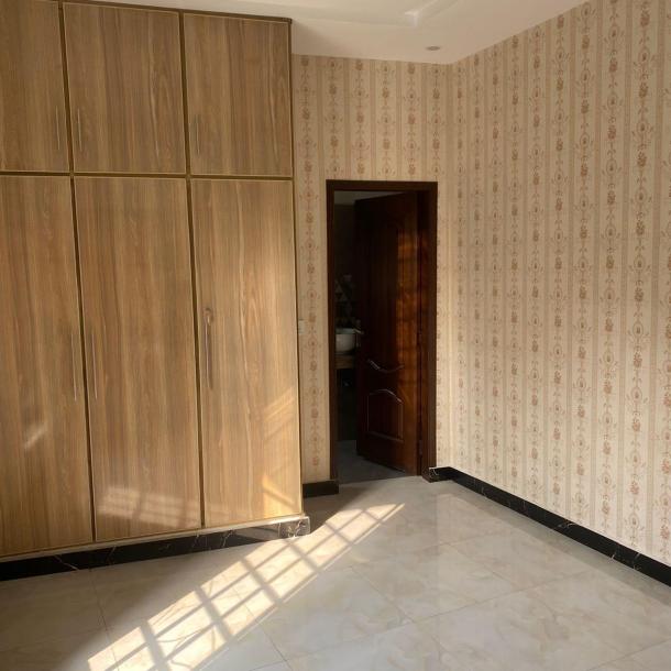 5 Marla House for Rent With basement-4