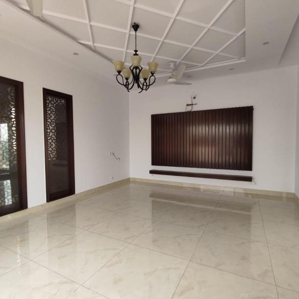 DHA phase 6 1 kanal House for Rent Rent: 250 thousand-8
