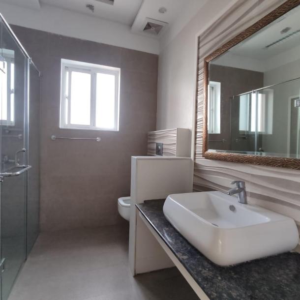 DHA phase 6 1 kanal House for Rent Rent: 250 thousand-6