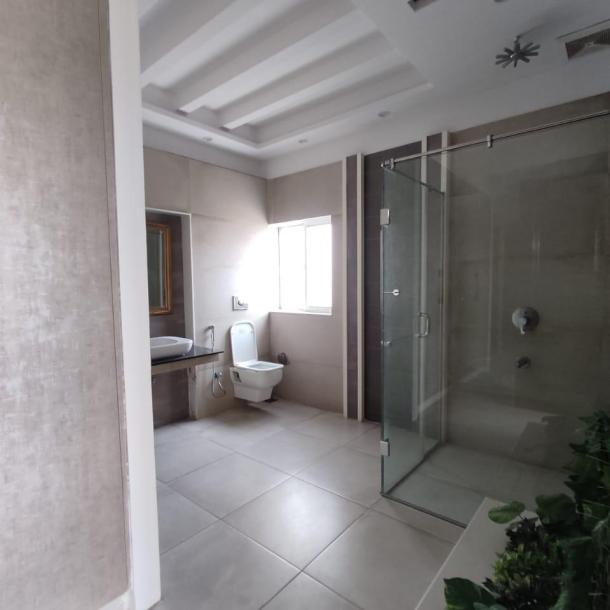 DHA phase 6 1 kanal House for Rent Rent: 250 thousand-13