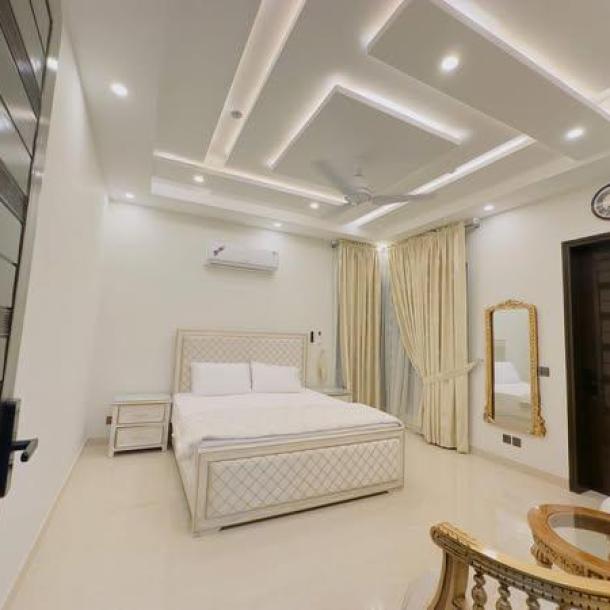 DHA Phase 5, 1 Kanal Upper Portion Fully Furnished For Rent Separate Gate-1