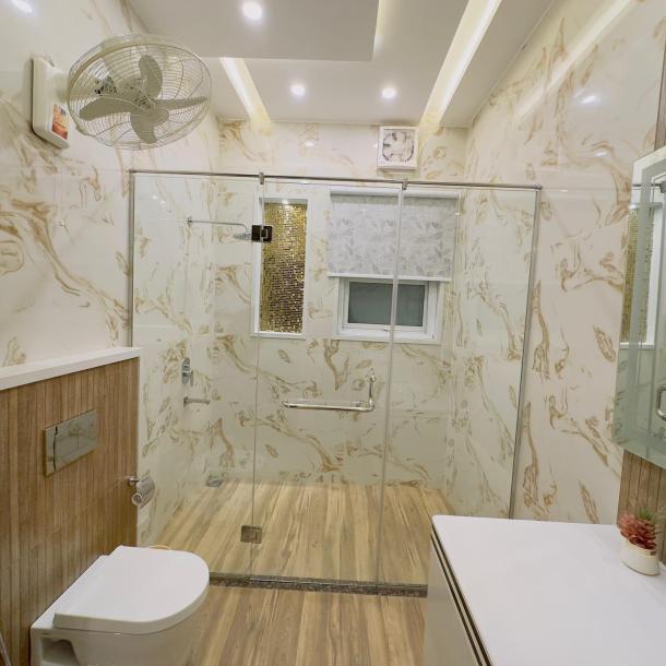 DHA Phase 5, 1 Kanal Upper Portion Fully Furnished For Rent Separate Gate-14