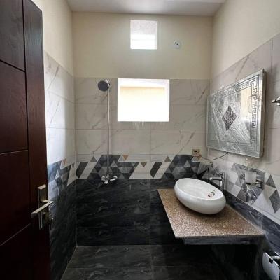 10 marla full house available for rent in Park View City