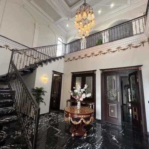 1 kanal fully furnished modern House for Rent in DHA phase 6 Rent: 5 lacs-11