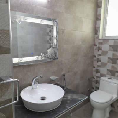 DHA phase 6 1 kanal brand new upper portion for Rent Lower locked