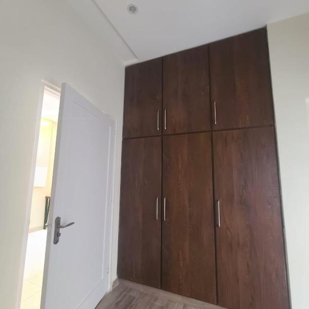 DHA phase 6, 5 Marla House for Rent-11