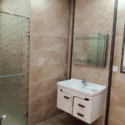 Phase 6 Lahore, 10 Marla upper Portion For Rent Lower portion lock