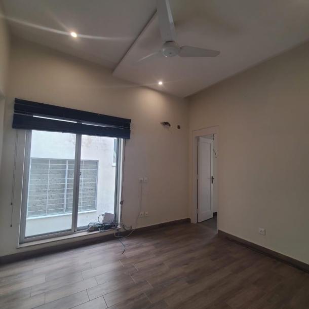 DHA phase 6, 5 Marla House for Rent-9