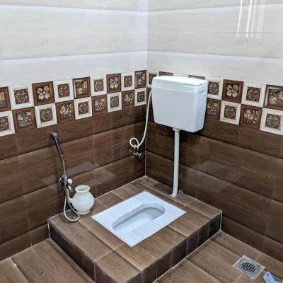 12 Marla Second Floor Available for rent