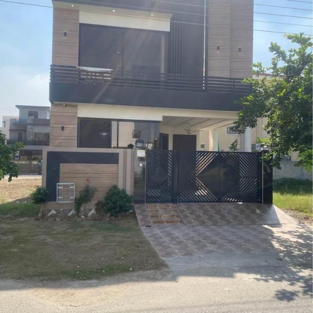 5 Marla Brand New Modern Design House For Sale In DHA Phase 11 Rahbar Lahore-1