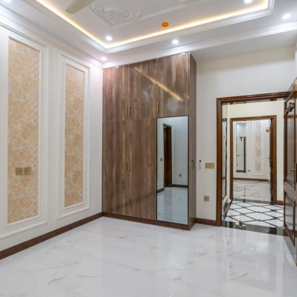 DHA Rahber Defense Road Lahore Near Ring Road Lahore 12 Marla Corner House for sale-9