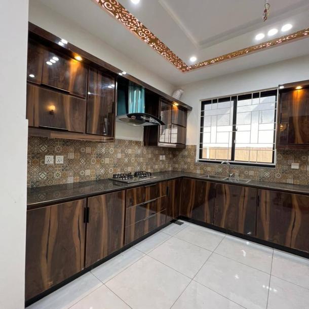 Bahria orchard Lahore 10 marla brand new house available for sale-4
