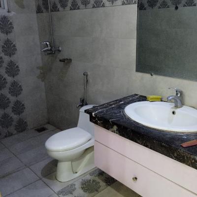 DHA phase 8, 1 kanal House for Rent Rent 180k