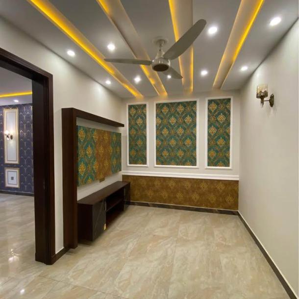 5 Marla Modern House With Gas For Sale In DHA Phase 11 Rahbar-10