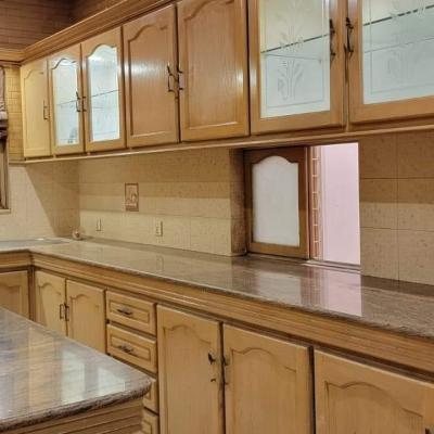 1 Kanal with basement owner build Bungalow For Sale Phase 4 DHA Lahore