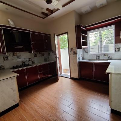 DHA Rahber 10 Marla House Corner House Pine Avenue Road 1 mint drive Lake City Ring Road interchange