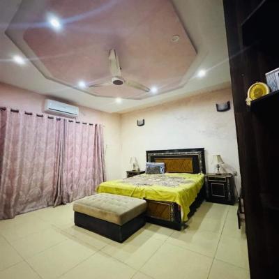 10 marla upper portion Fully furnished For Rent
