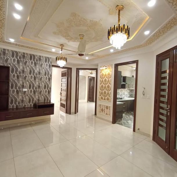 5 Marla Brand New Modern House For Sale In DHA Phase 11 Rahbar Lahore.A+ Solid Construction.-11